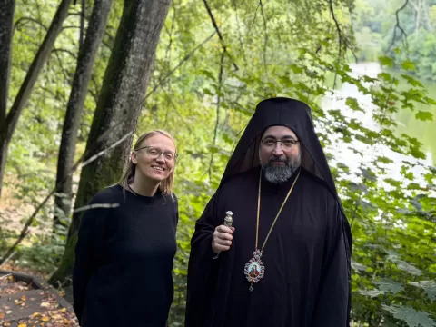 vyskupas ir direktore